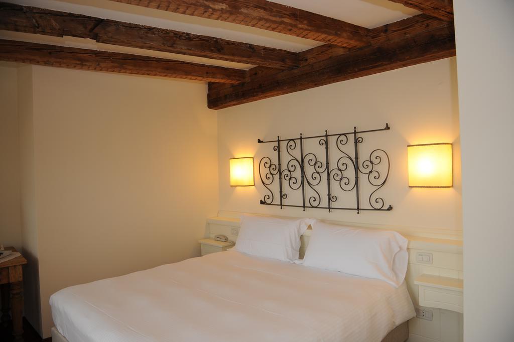 Hotel Relais Vecchio Maso Sopramonte Экстерьер фото